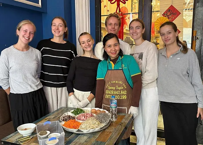 Little Charm Hanoi Hostel
